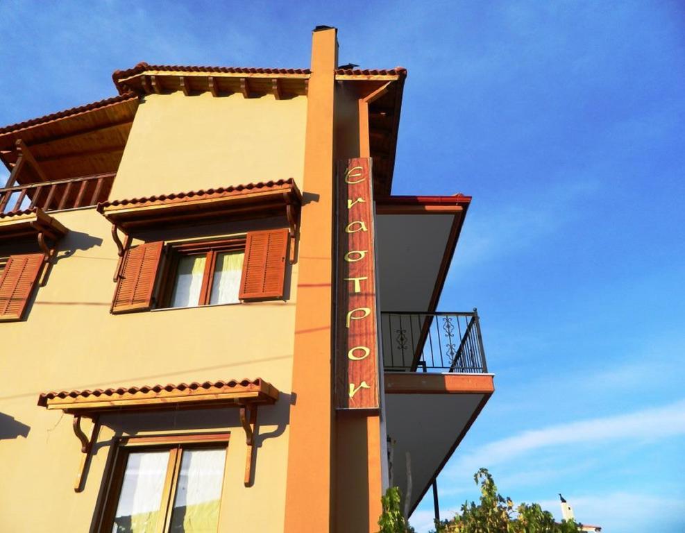 Enastron Hotel Kalavryta Exterior photo