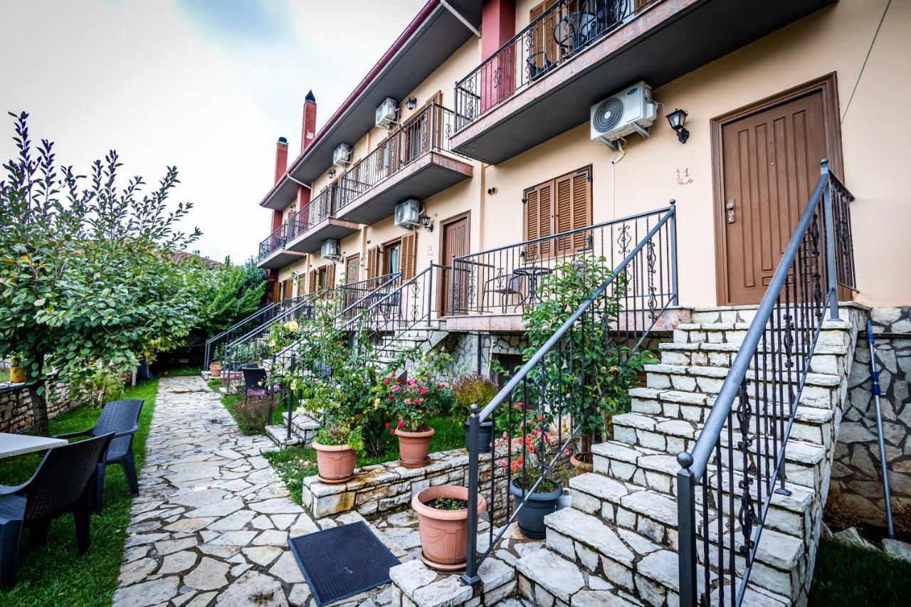 Enastron Hotel Kalavryta Exterior photo