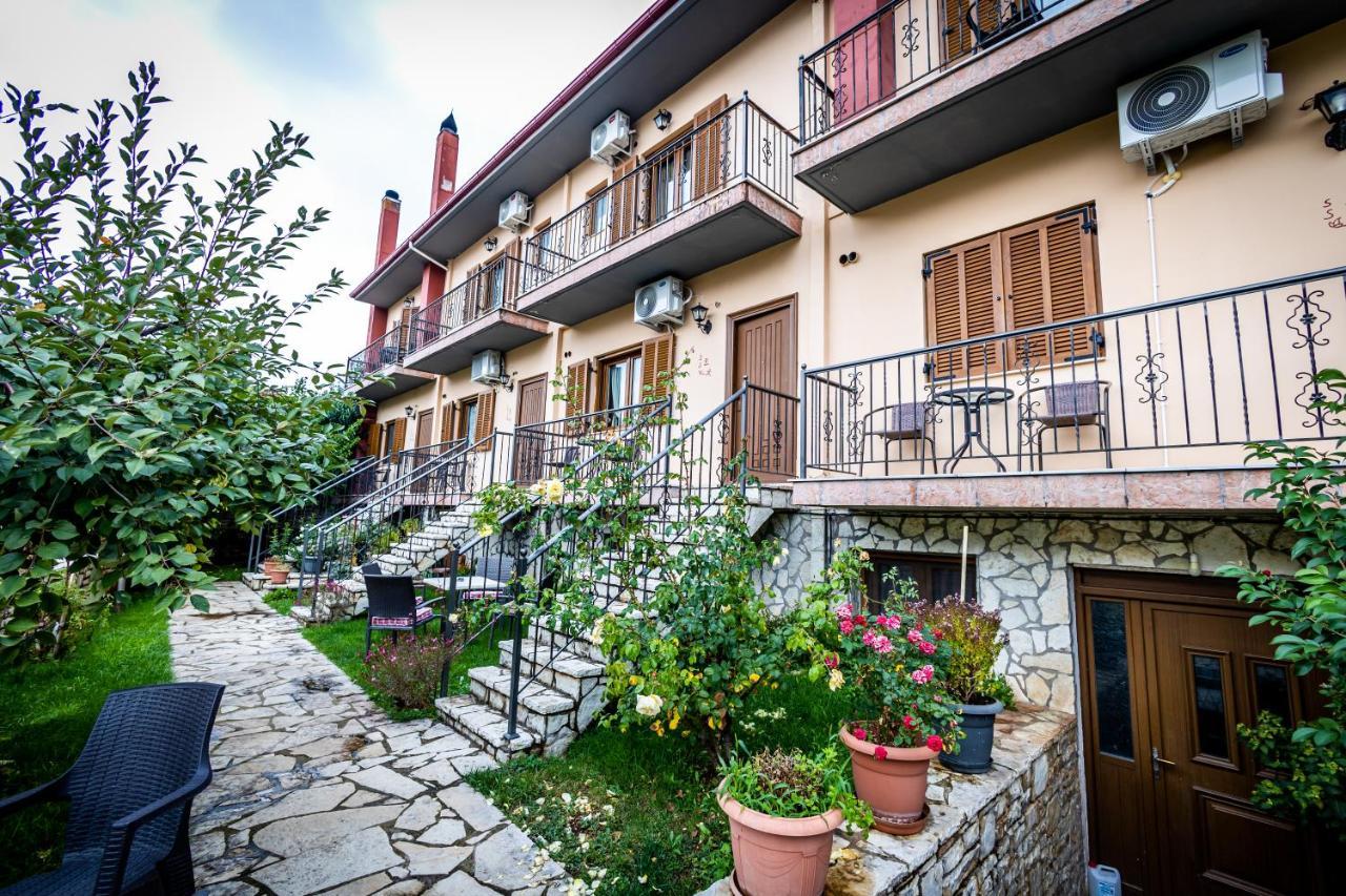 Enastron Hotel Kalavryta Exterior photo